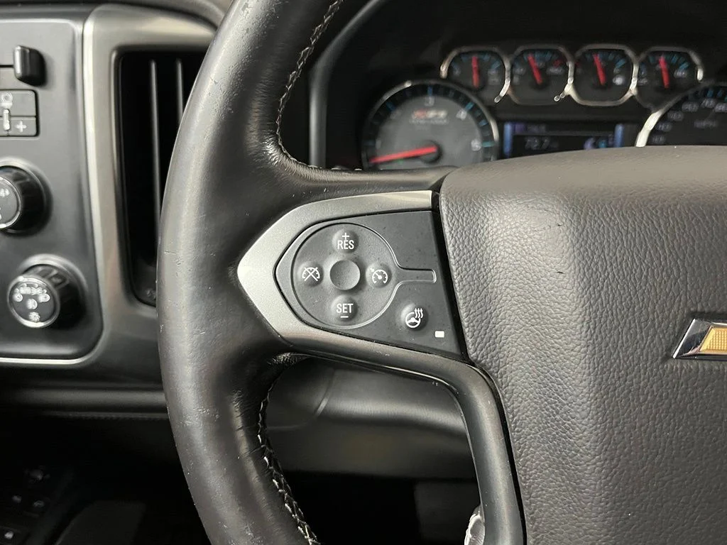 Used 2018 White Chevrolet LTZ image 29