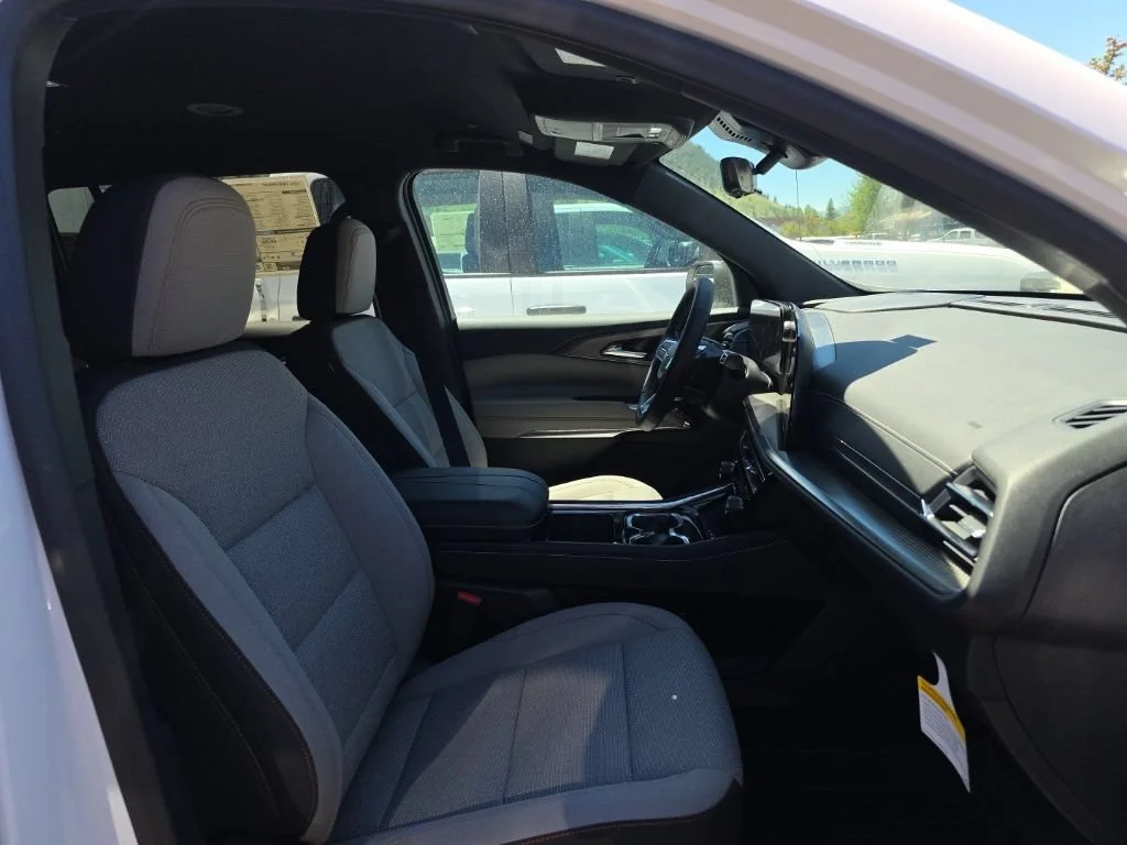 2026 Chevrolet Traverse LT - Photo 24