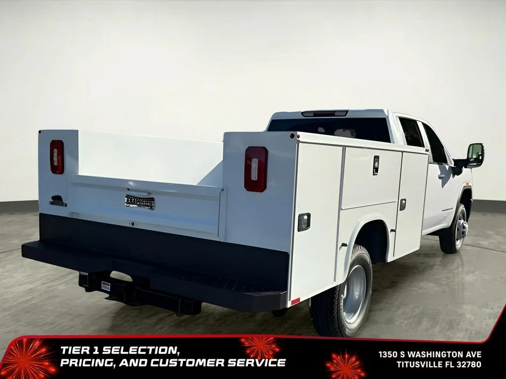 New 2026 Summit White GMC Pro image 9