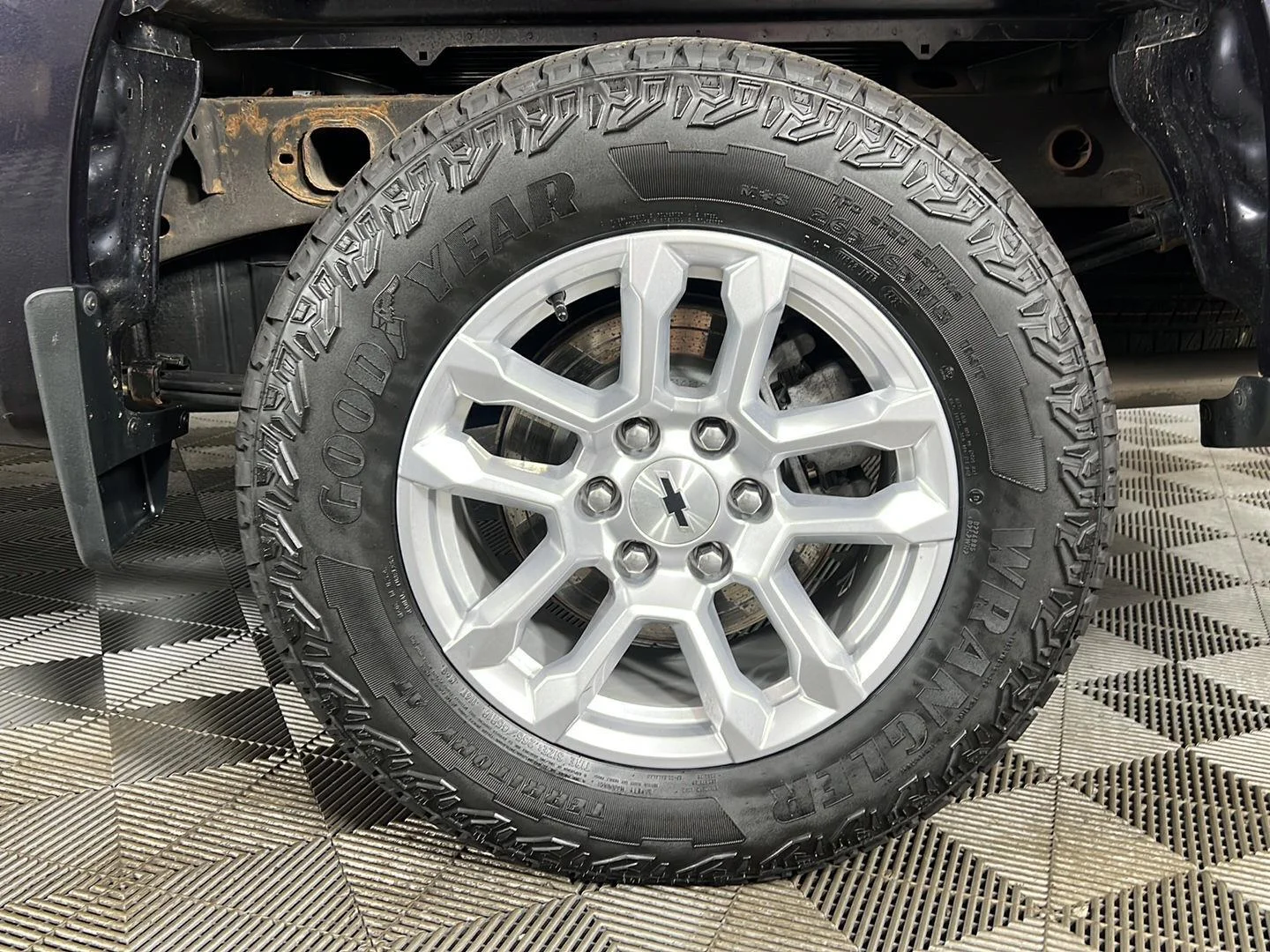 Used 2023 Dark Ash Metallic Chevrolet RST image 10