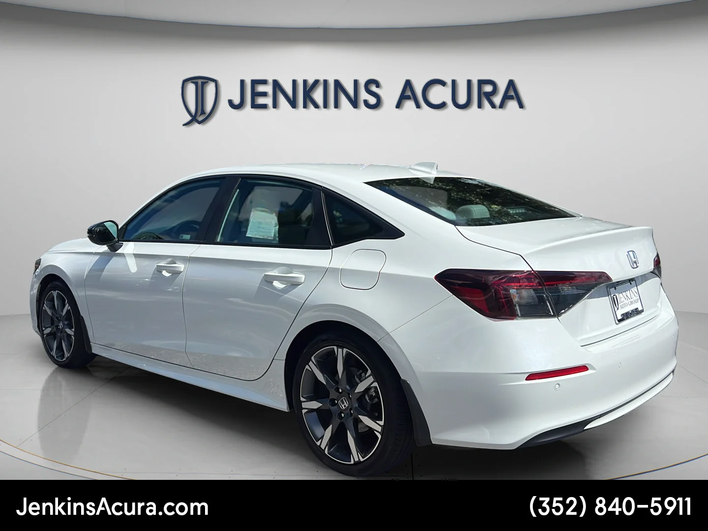 Used 2026 Platinum White Pearl Honda Sport Touring image 5