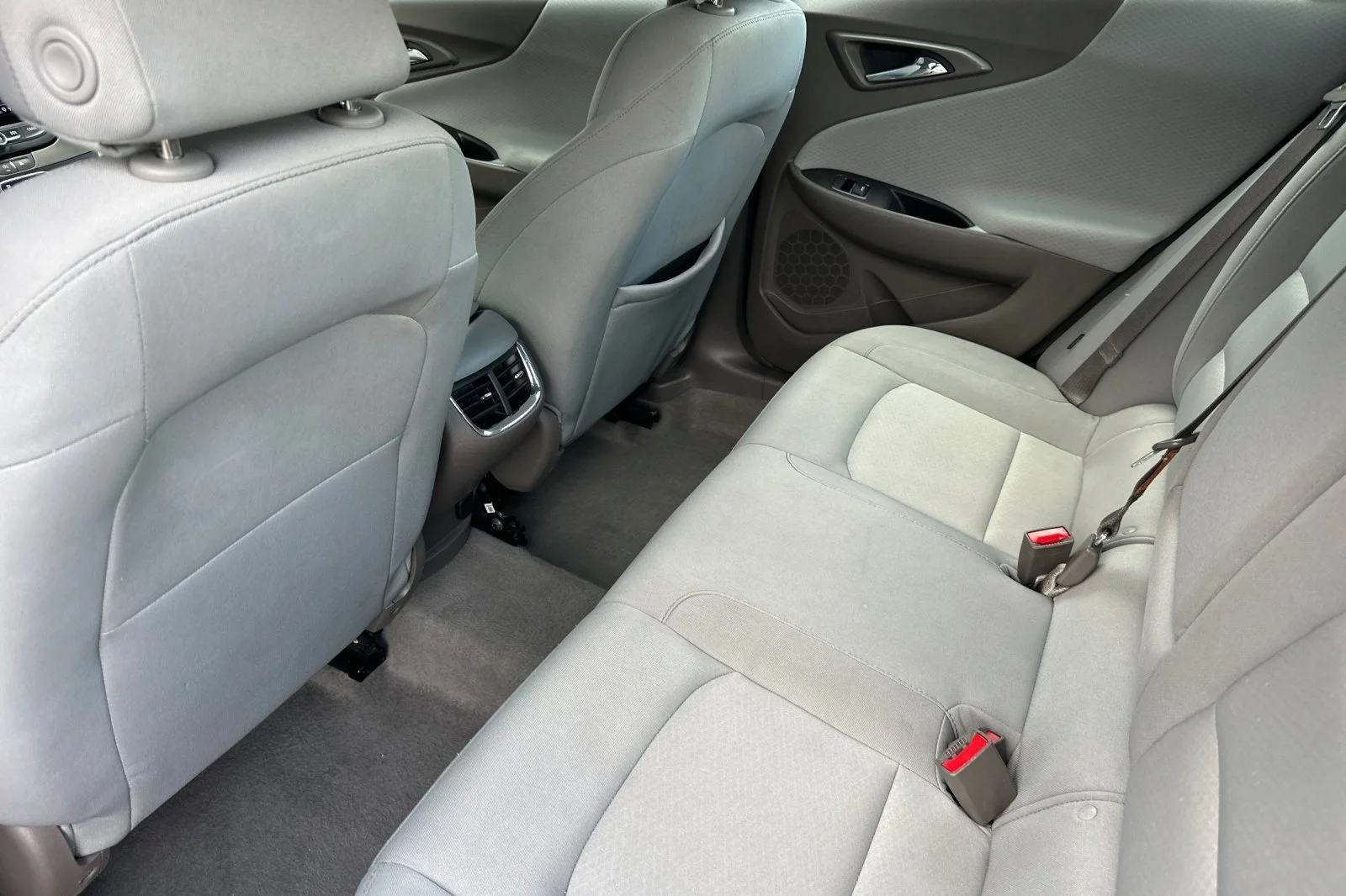 Used 2024 Sterling Gray Metallic Chevrolet LT image 13
