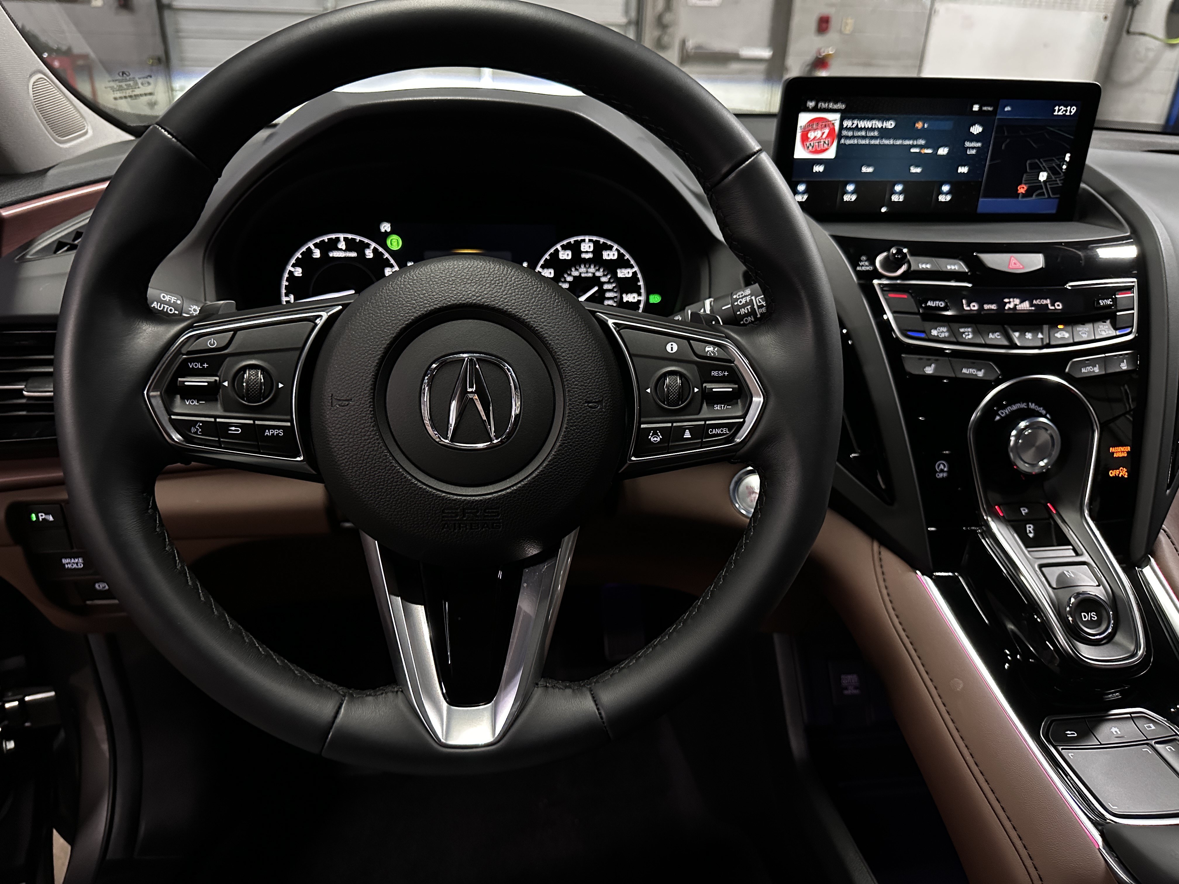 Used 2025 Liquid Carbon Metallic Acura SH-AWD TECH image 35