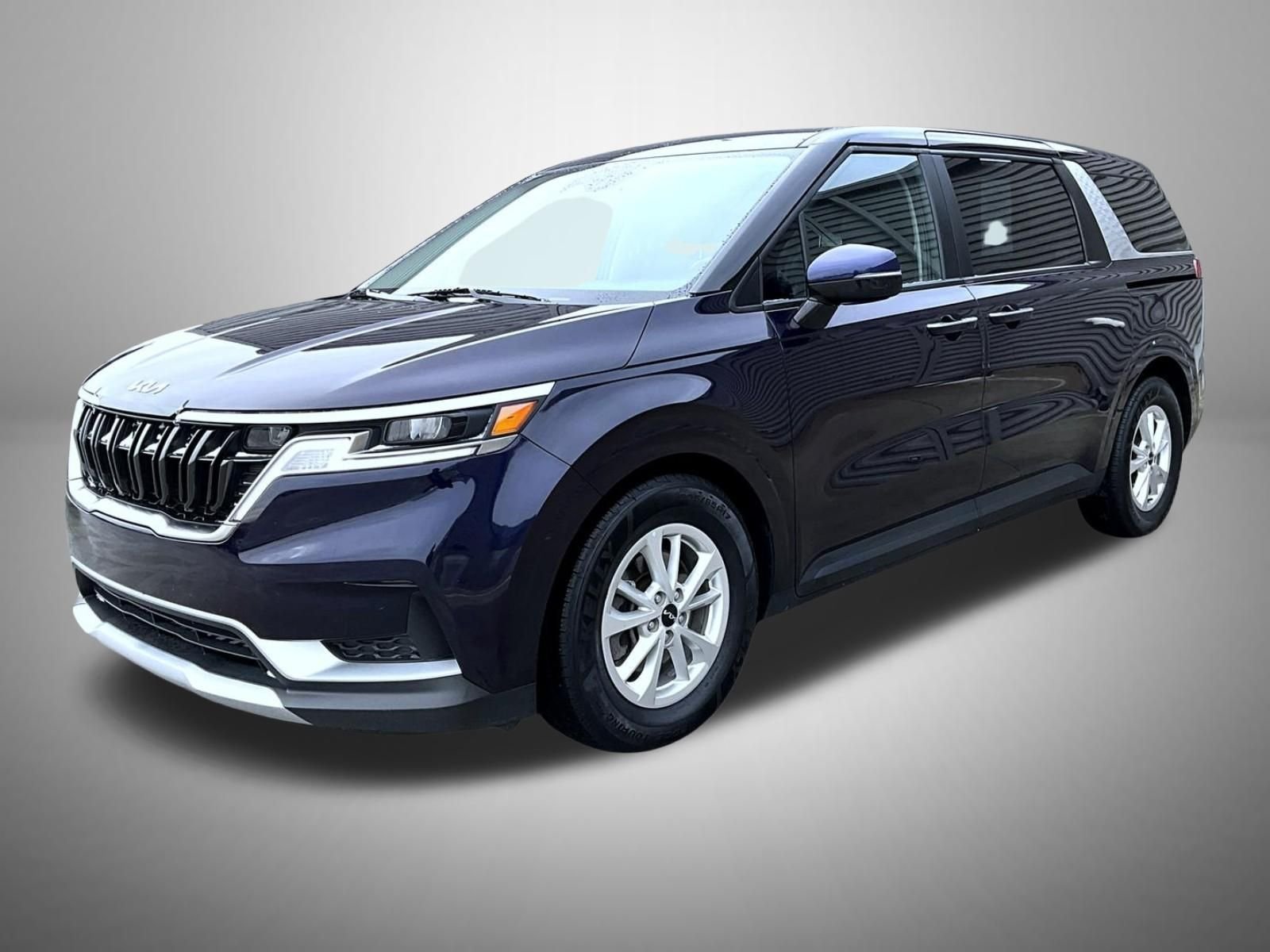 2024 Kia Sedona LX Seat Pkg's photo
