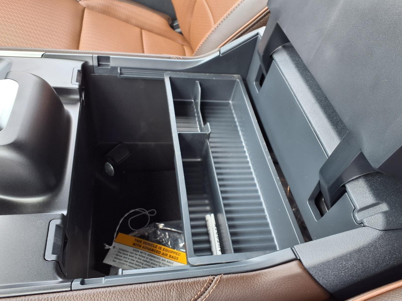 New 2026 Oxford White Ford MAX King Ranch® image 23