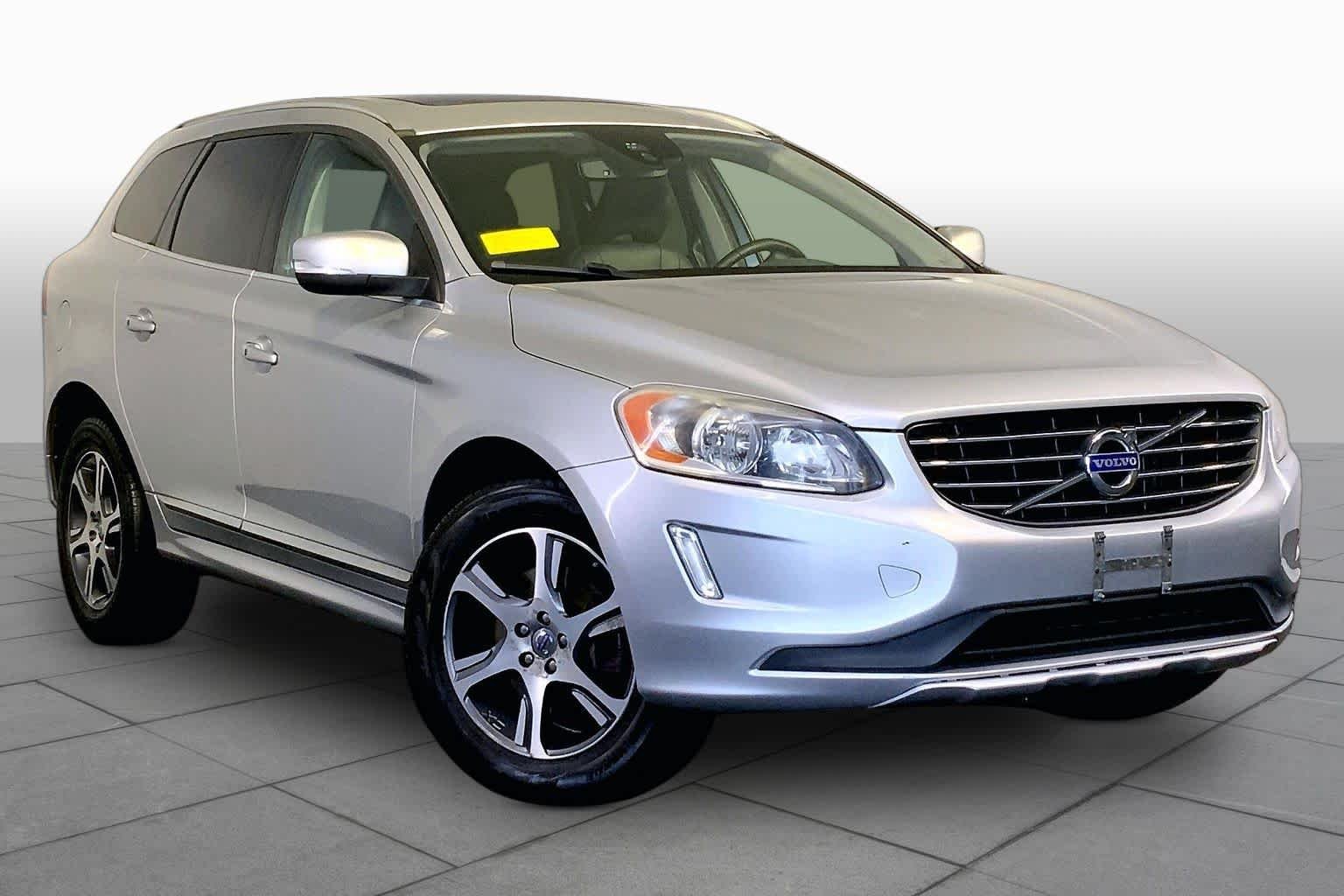 Used 2015 Volvo XC60 T6 with VIN YV4902RK1F2662218 for sale in Westwood, MA