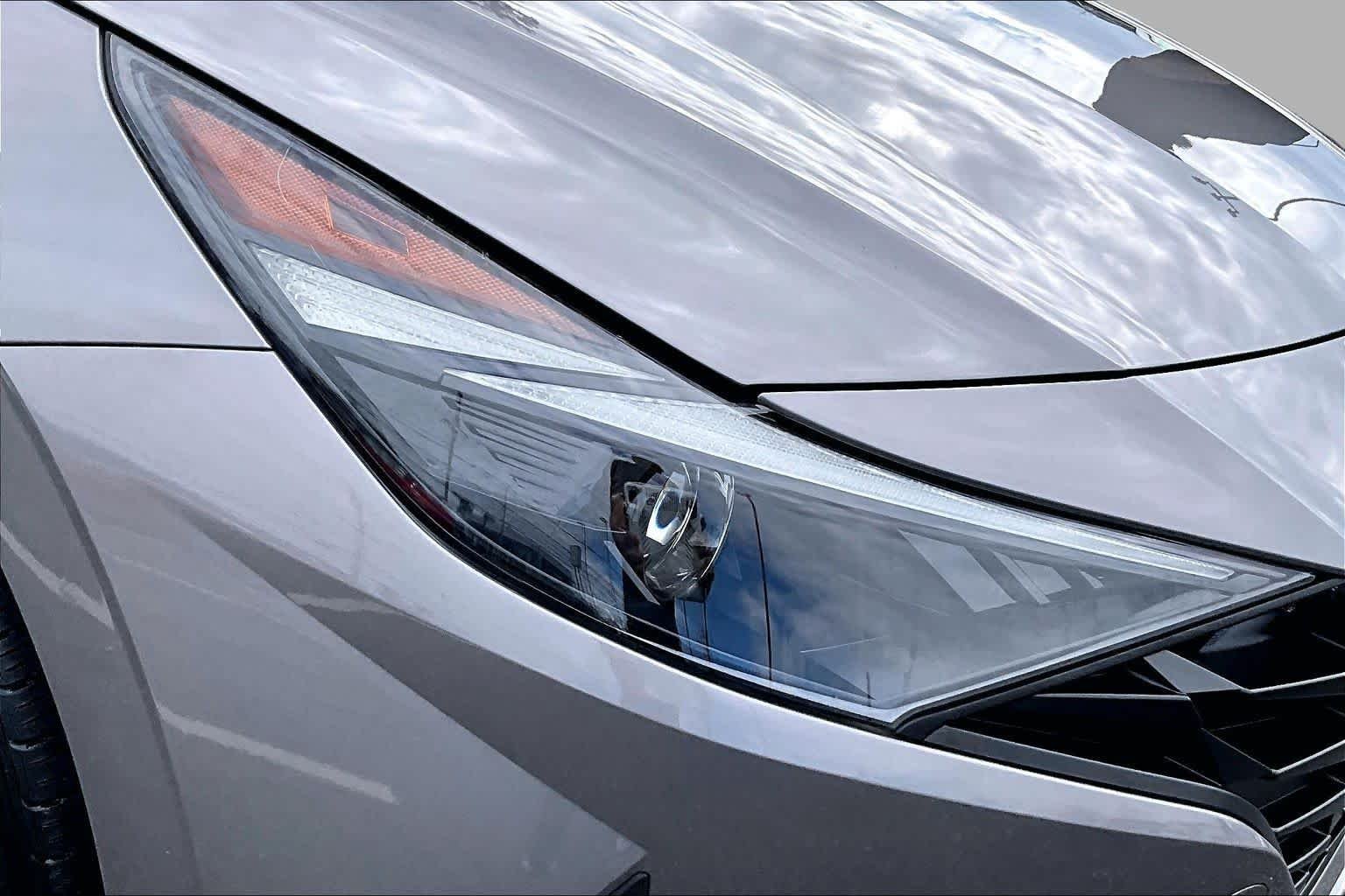 Used 2023 Fluid Metal Hyundai SEL image 27