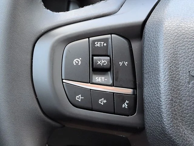 New 2026 Carbonized Gray Metallic Ford XLT image 24