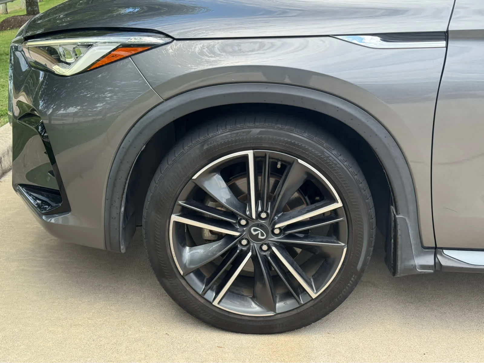 Certified Used 2023 Graphite Shadow INFINITI ESSENTIAL image 10