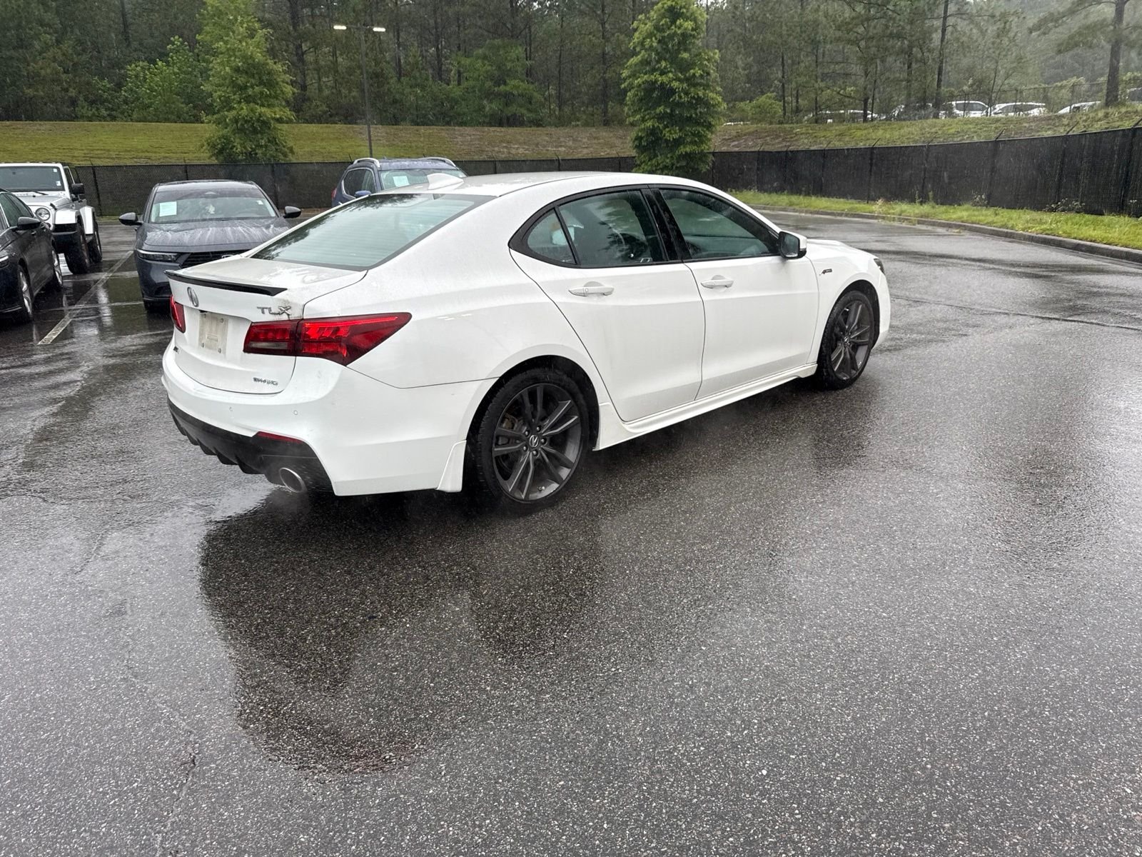 Used 2018  Acura 3.5L V6 image 4