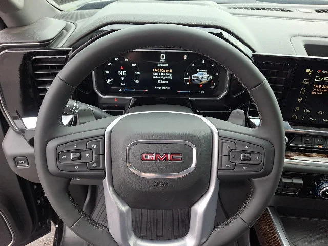 New 2026 Onyx Black GMC Elevation image 16