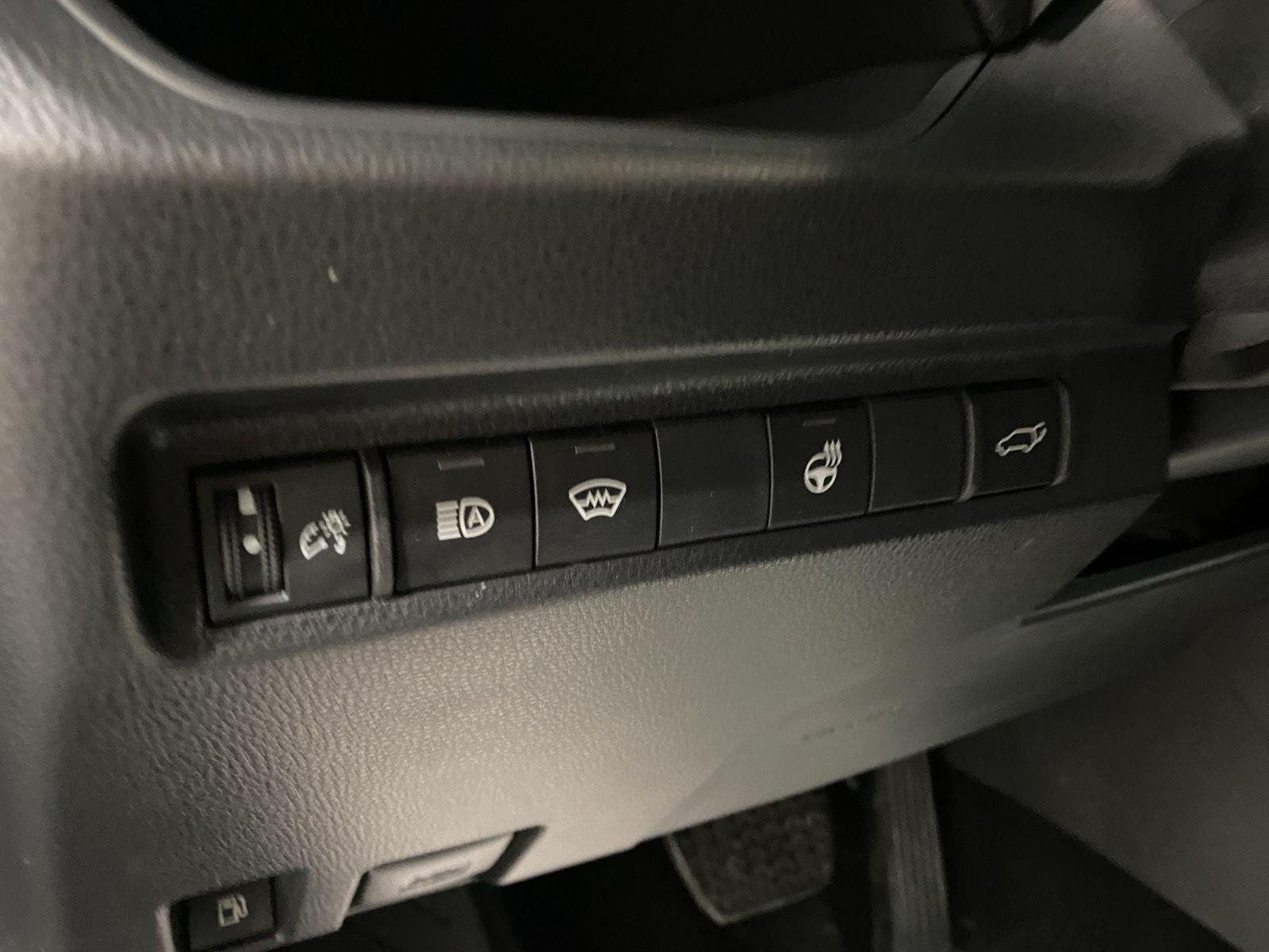 Certified Used 2024 Blueprint Toyota SE image 26