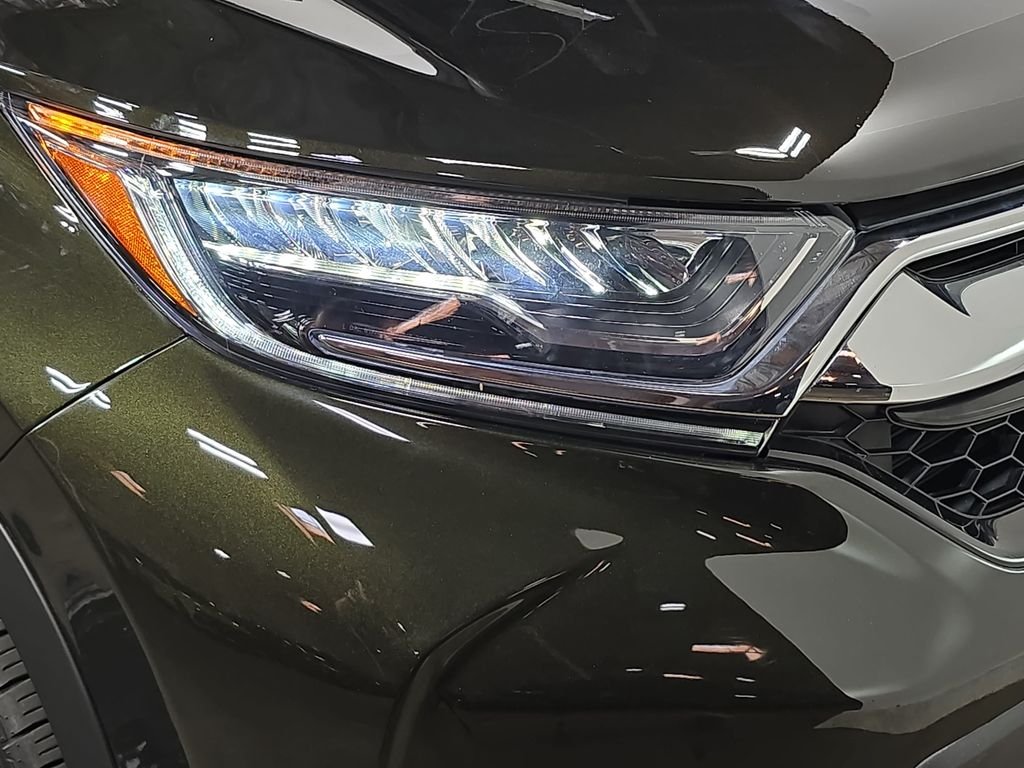 Used 2017 Black Honda Touring image 12
