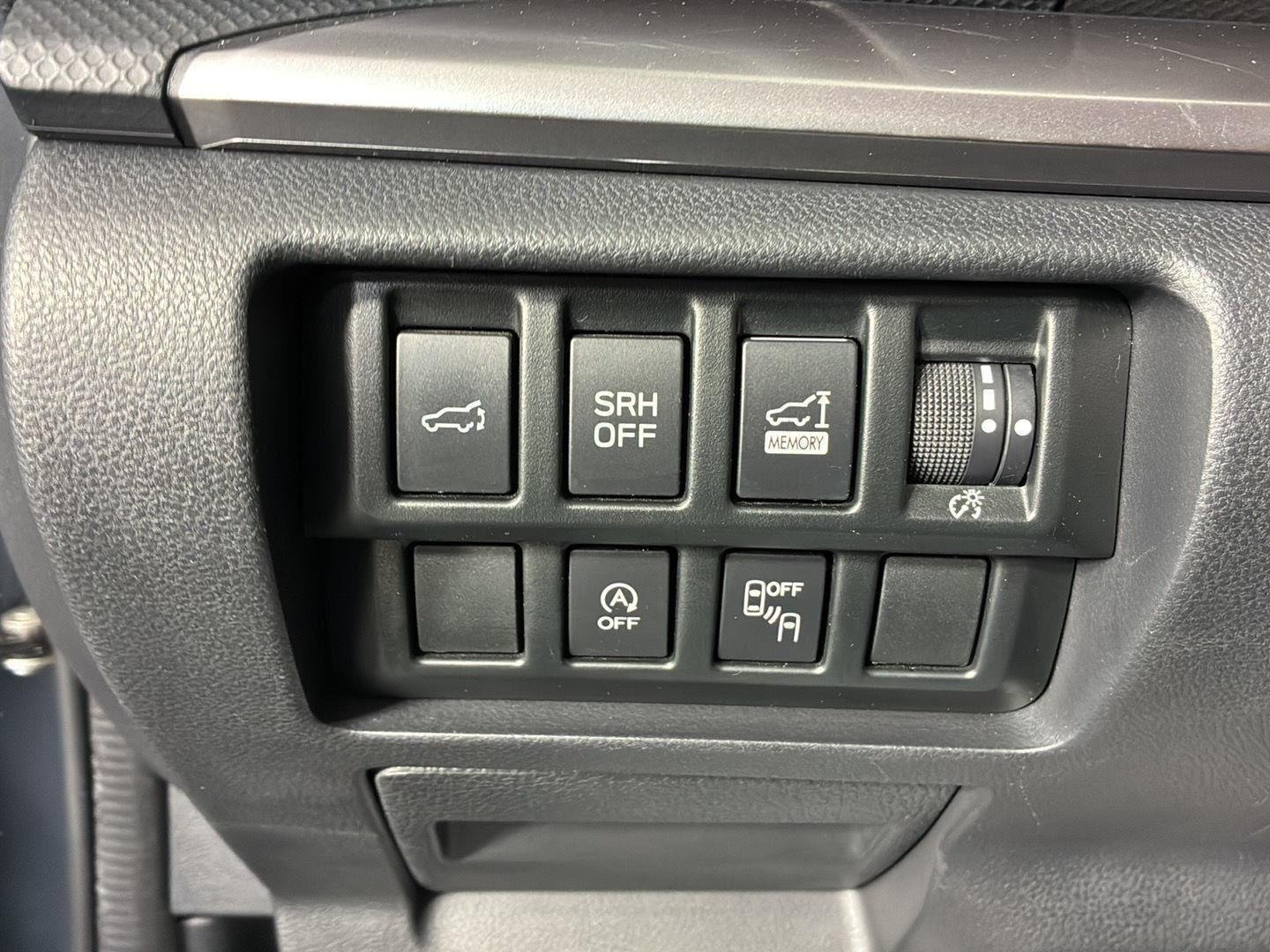 Used 2022 Magnetite Gray Metallic Subaru Premium image 27