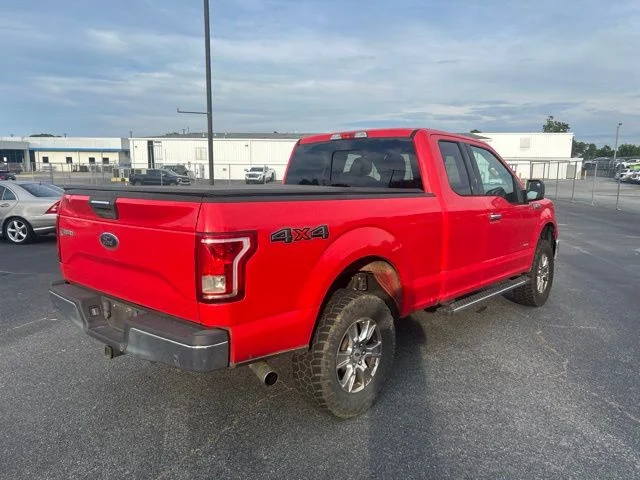 Used 2015 Red Ford XLT image 4