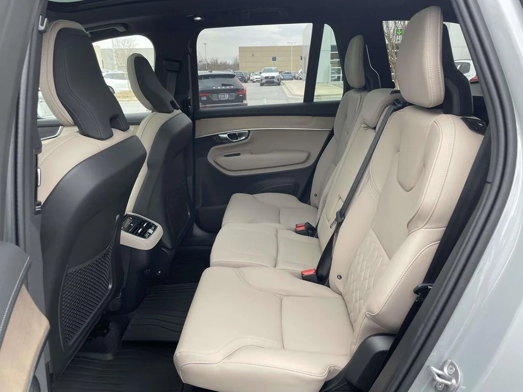 New 2026 Vapour Grey Volvo Plus image 4