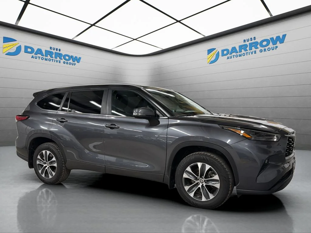 Used 2023 Gray Toyota XLE image 7