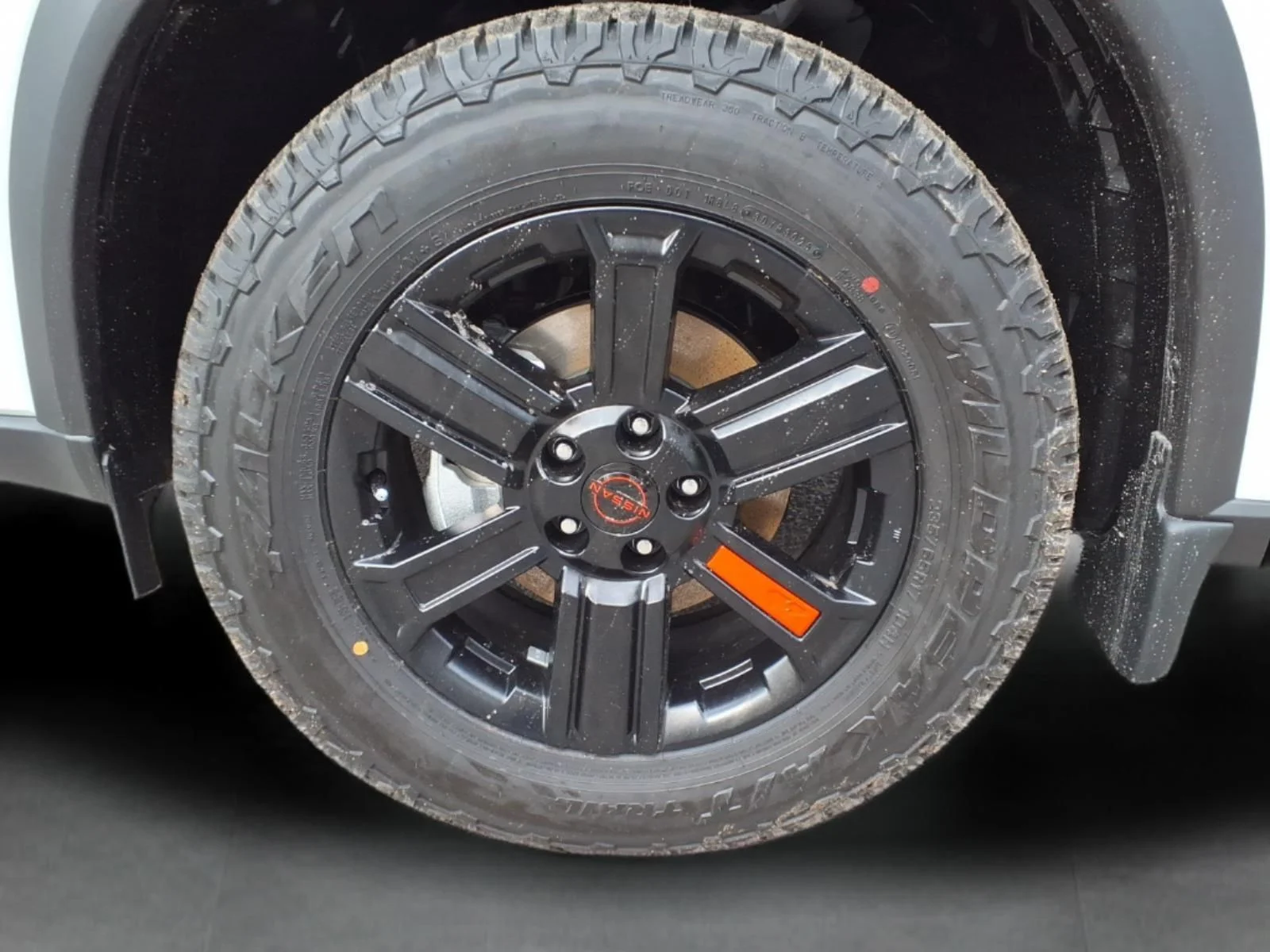 New 2026 Everest White Pearl TriCoat Nissan Rock Creek® image 4