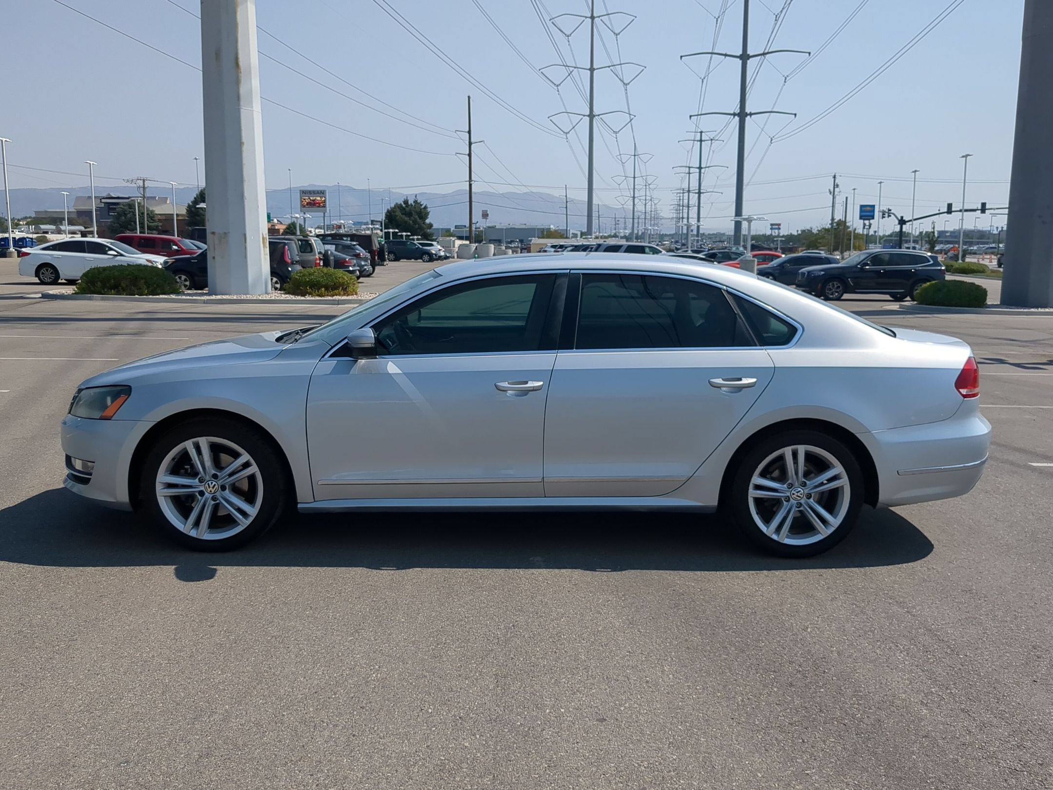 Used 2015 Reflex Silver Metallic Volkswagen 1.8T SE image 7