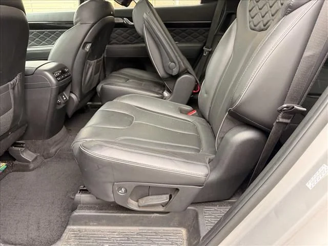Used 2021 Silver Hyundai Calligraphy image 13