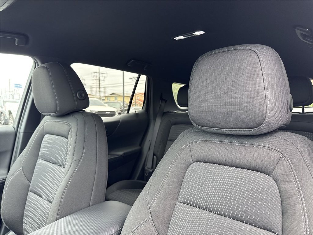New 2026 Summit White Chevrolet LT image 25