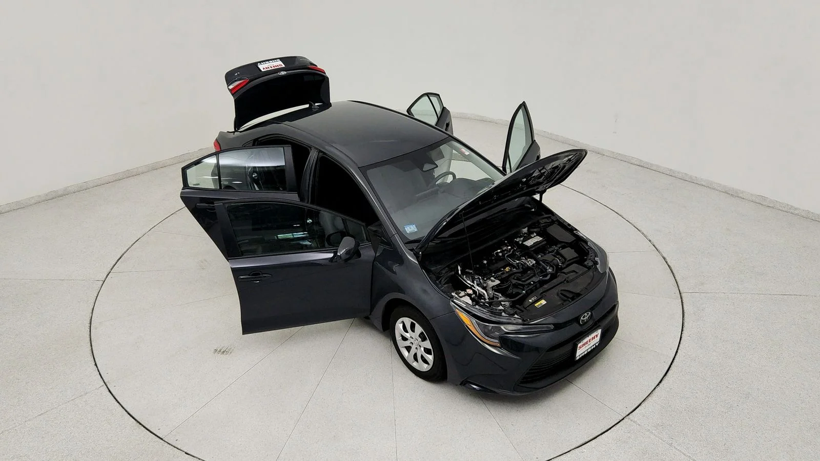 Used 2025  Toyota LE image 21