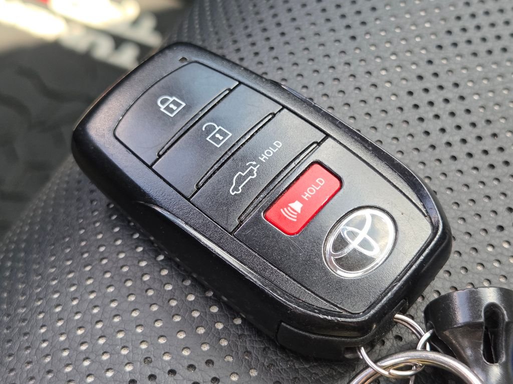 Used 2022  Toyota TRD Pro image 36