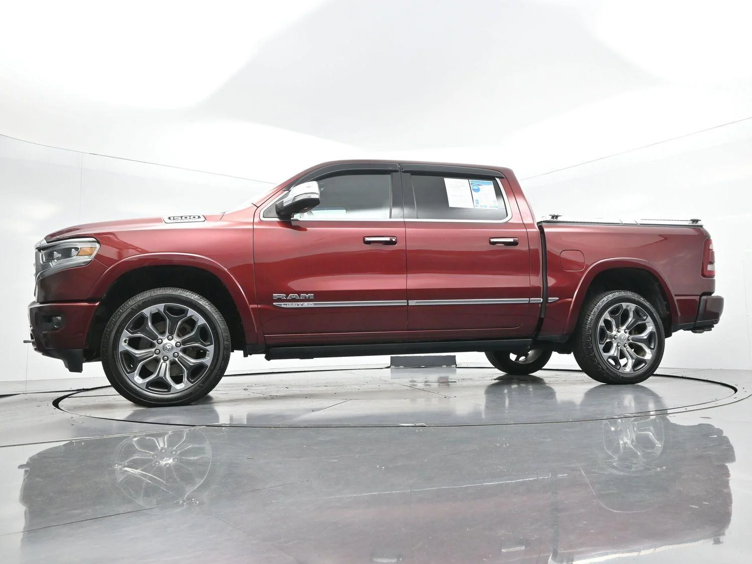 Used 2020 Delmonico Red Pearlcoat Ram Limited image 50