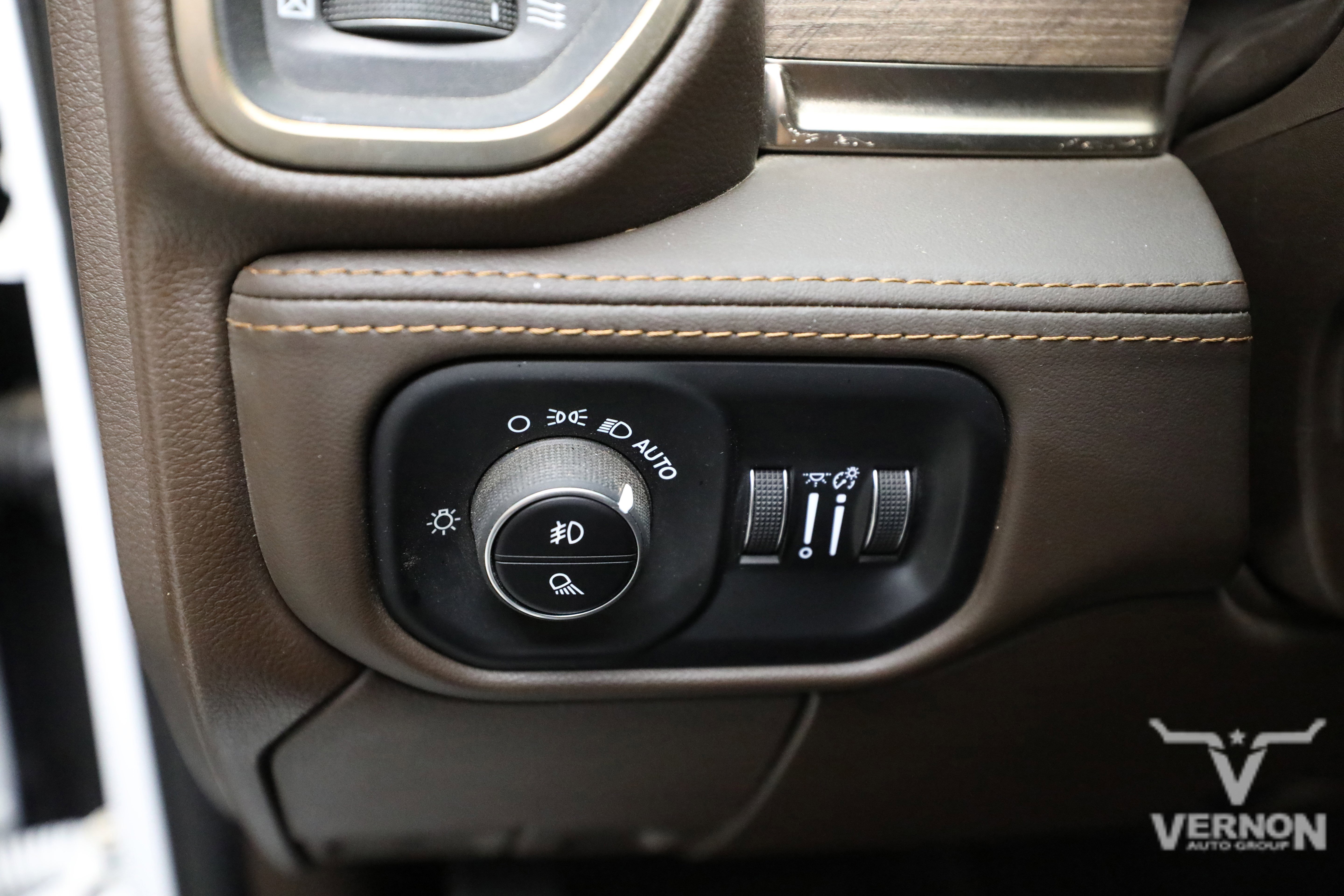 Used 2025 Bright White Clearcoat Ram Y image 17