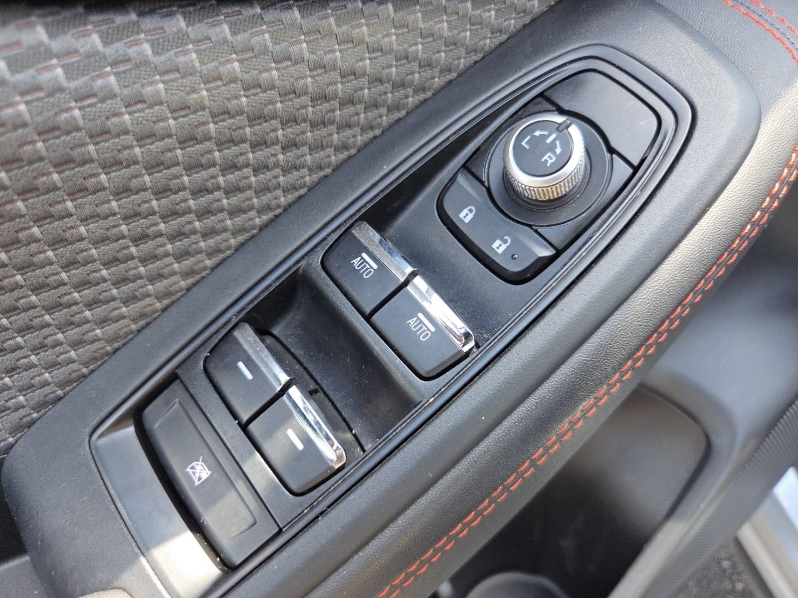 Used 2023 Ice Silver Metallic Subaru Sport image 29