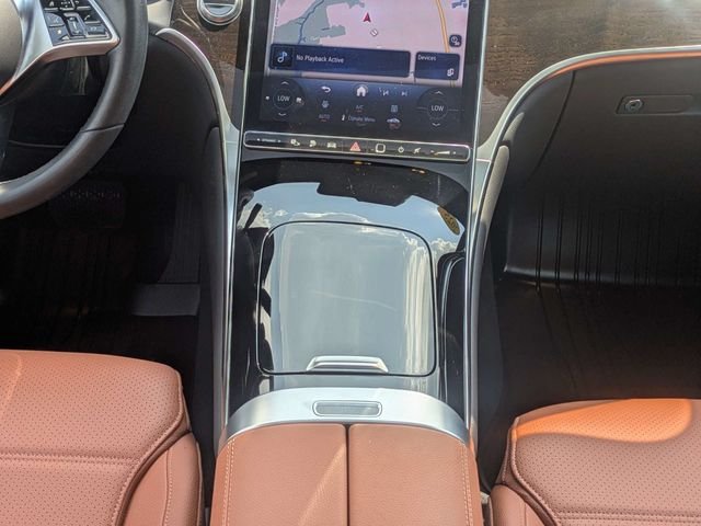 Used 2025  Mercedes-Benz GLC 350e image 20