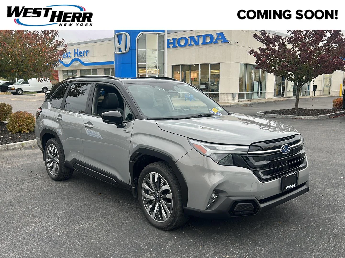 Used 2025  Subaru  image 1