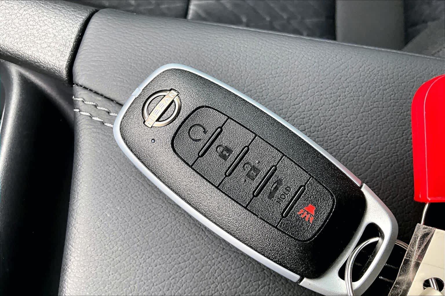 Used 2026 Atlantic Gray Metallic Nissan SV image 15
