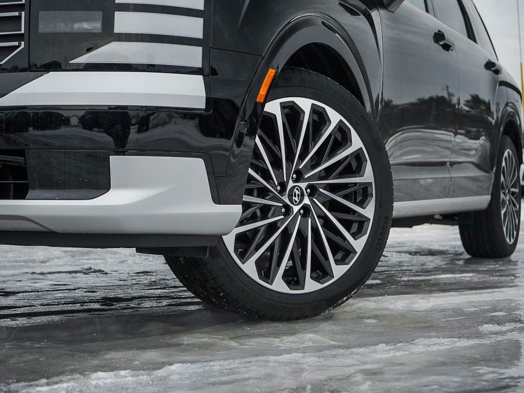 New 2026 Abyss Black Pearl Hyundai Calligraphy AWD image 6