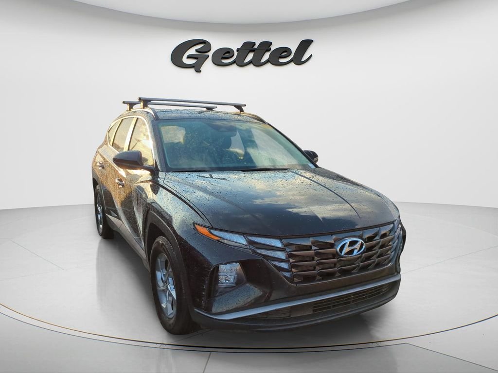 Certified Used 2024 Black Hyundai SEL image 2