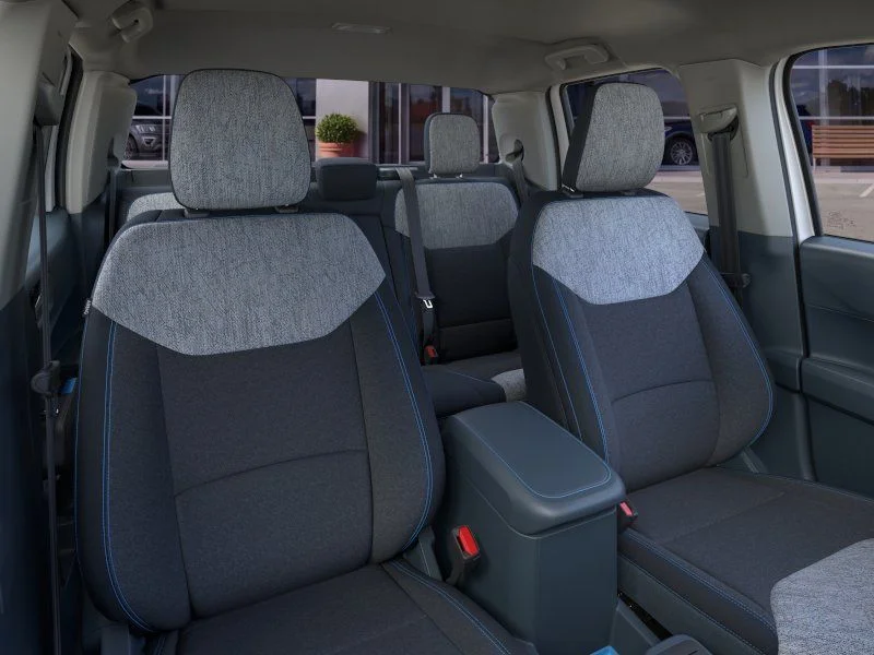 New 2026 Oxford White Ford XLT image 11