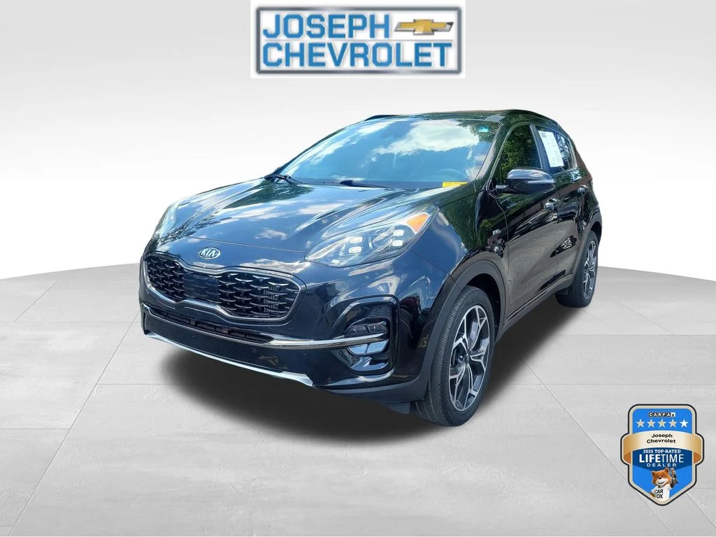 Used 2020 Red Kia SX image 2