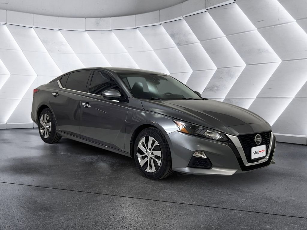2022 Nissan Altima 2.5 S's photo