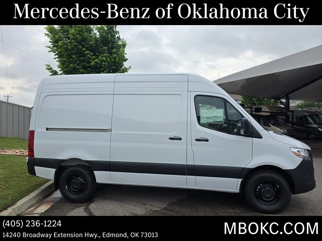 New 2026 Arctic White Mercedes-Benz Cargo 144 WB image 3
