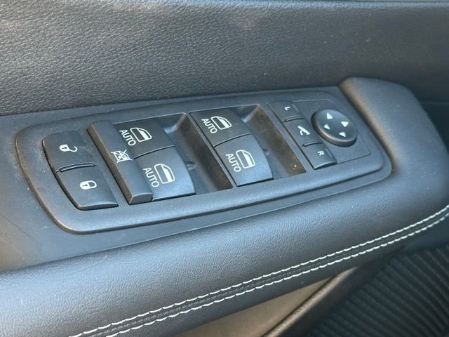 2026 Chrysler Pacifica Limited - Photo 17