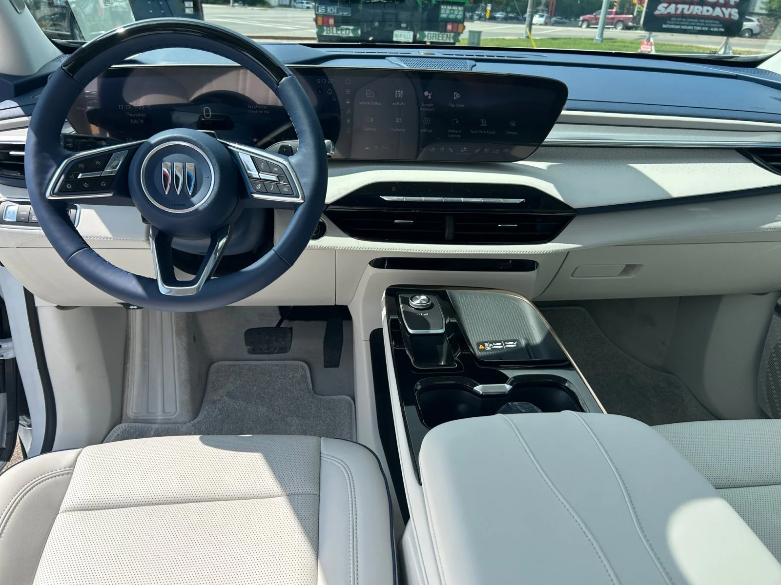 New 2026 Iridescent White Tricoat Buick Avenir AWD image 22