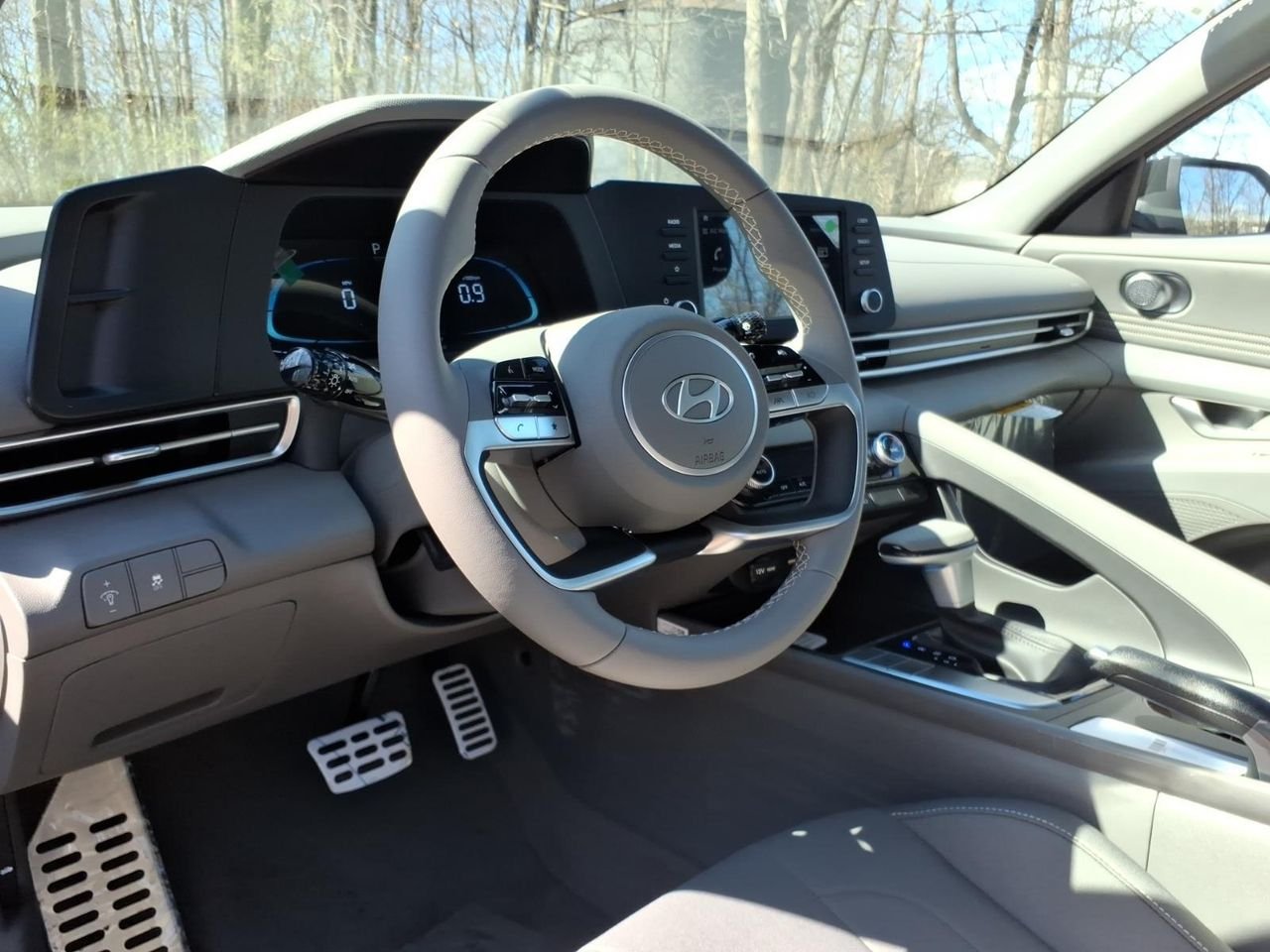 New 2026 Amazon Gray Pearl Hyundai SEL Sport image 8