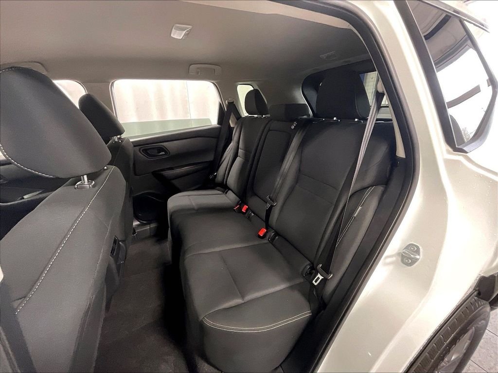 Used 2024 White Nissan S image 15