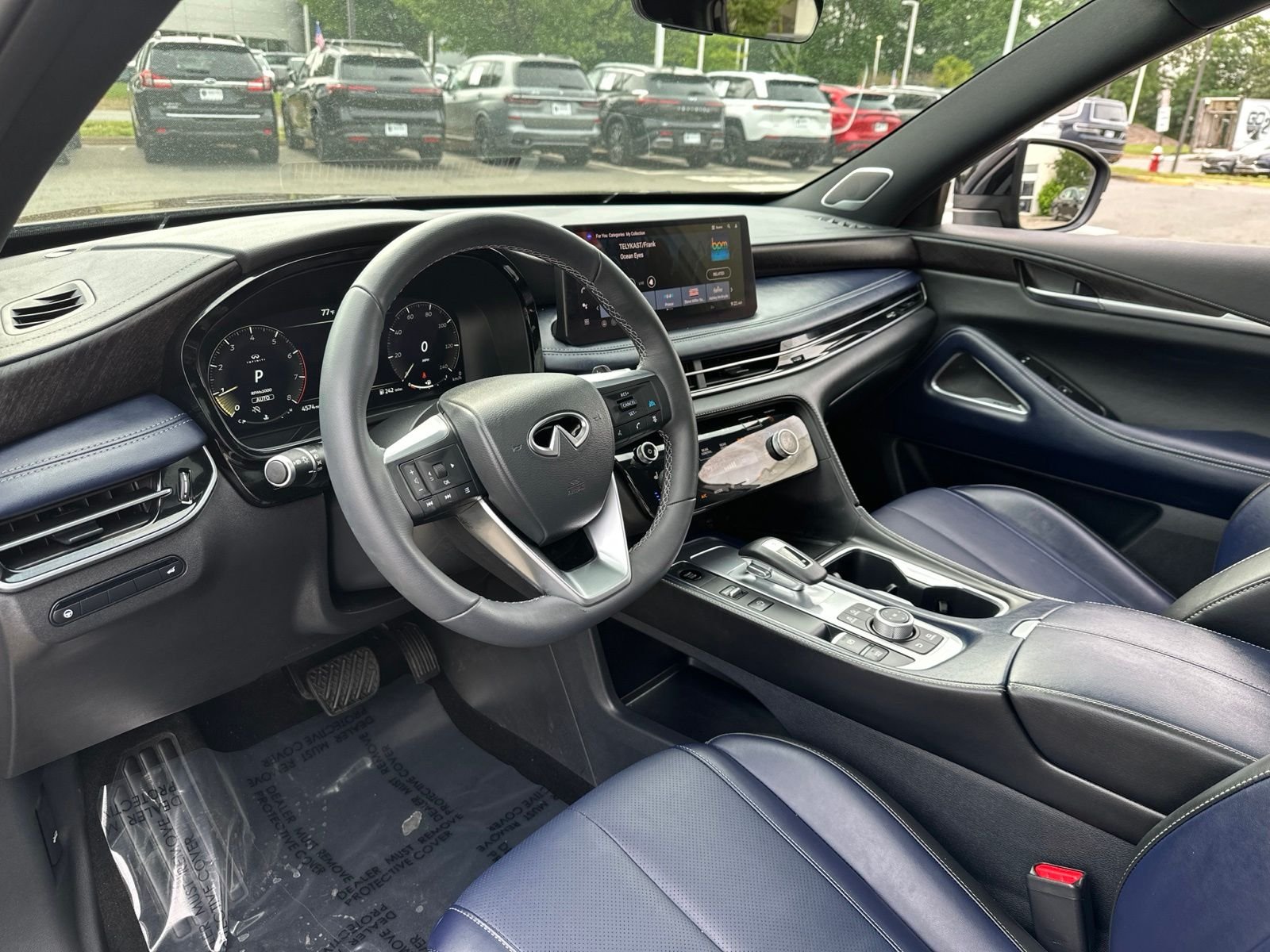 Used 2026 Black INFINITI SPORT image 20