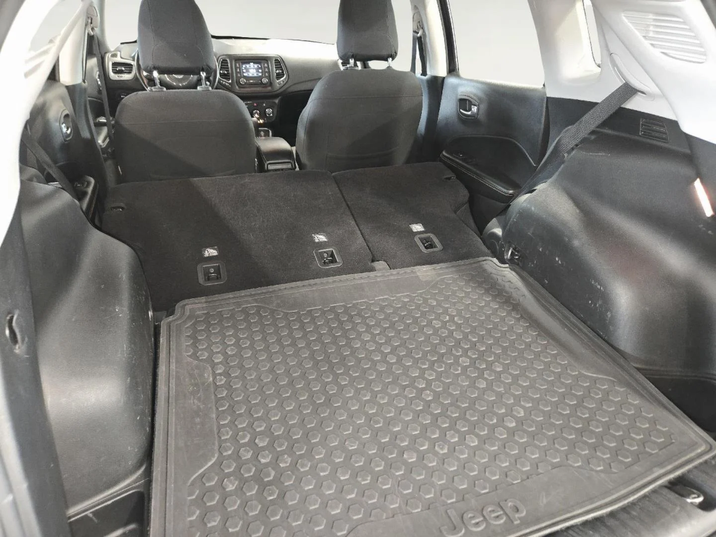 Used 2018 BLACK JEEP SPORT image 43