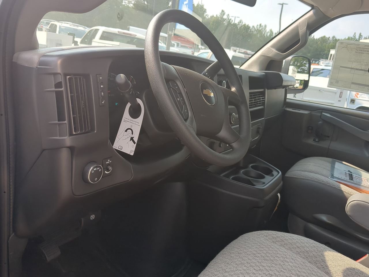 New 2025 Summit White GMC Work Truck image 10