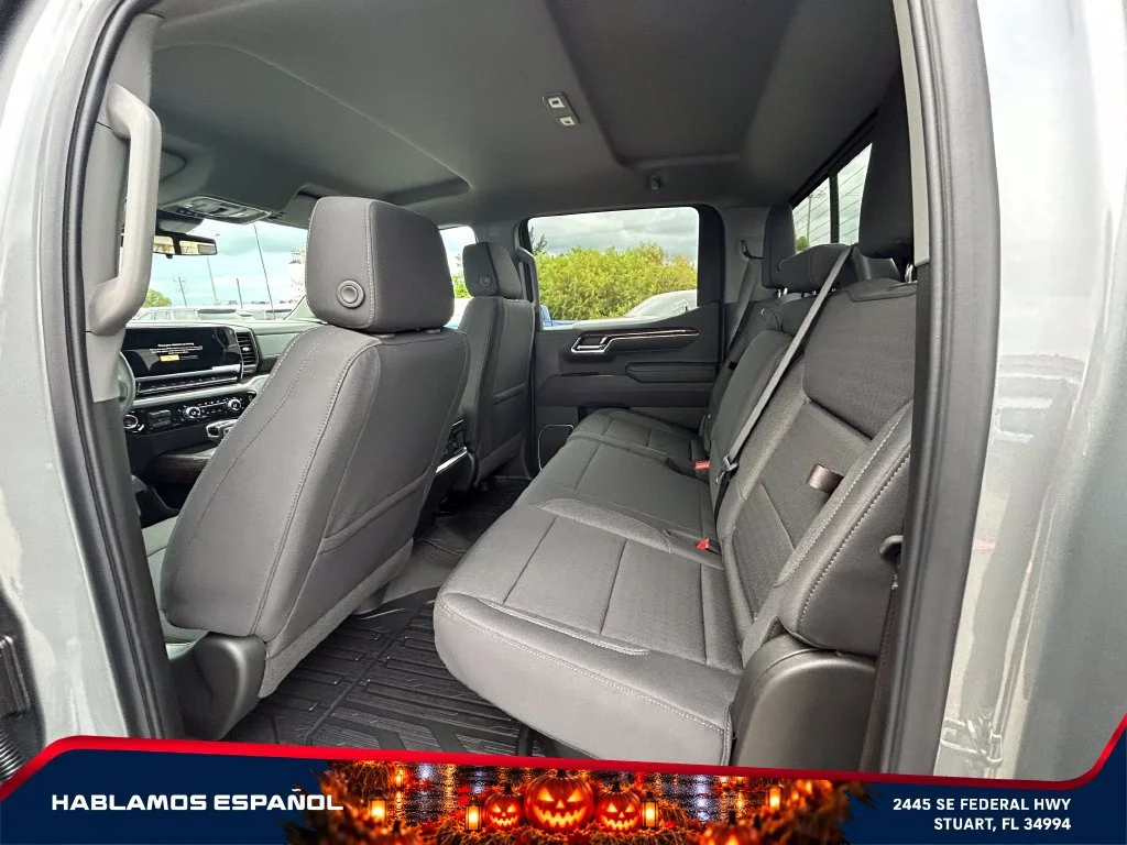 New 2026 Sterling Metallic GMC Elevation image 12