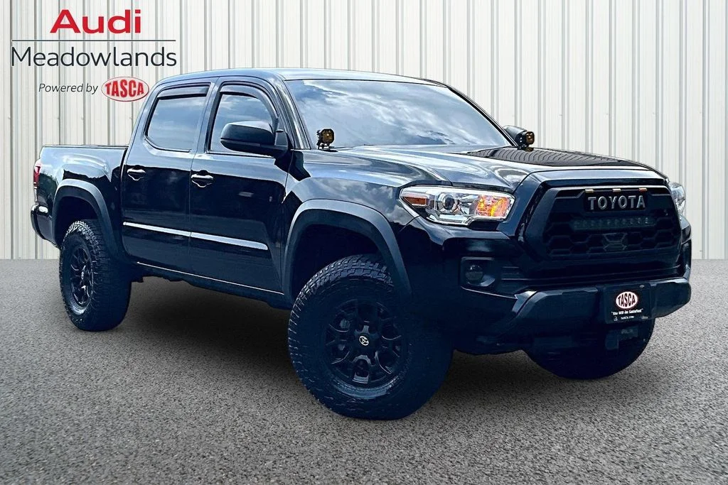 Used 2023 Black Toyota SR5 image 3