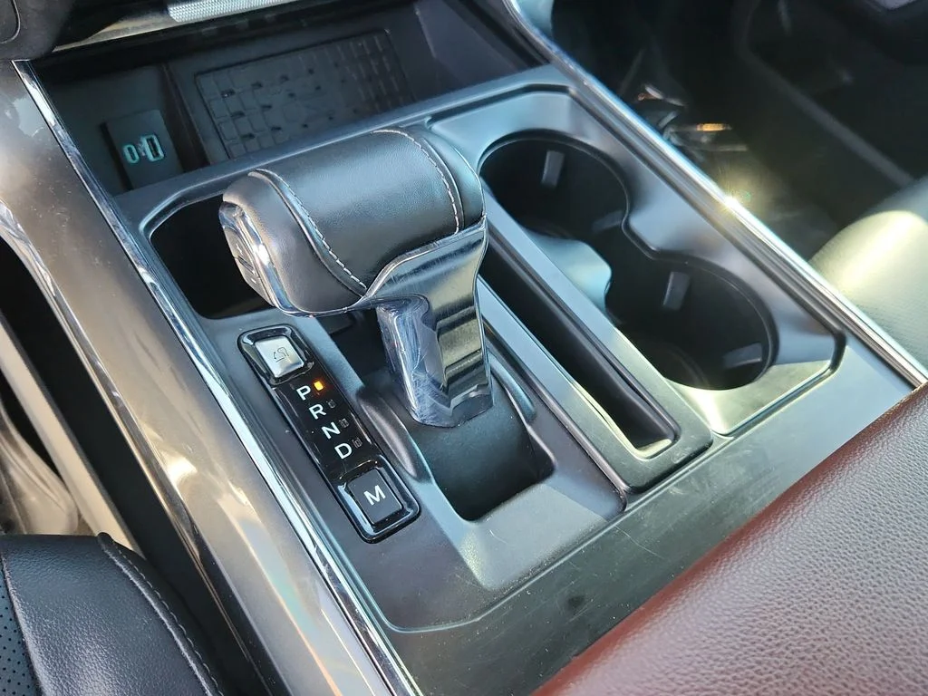 Used 2023 White Ford Lariat image 25