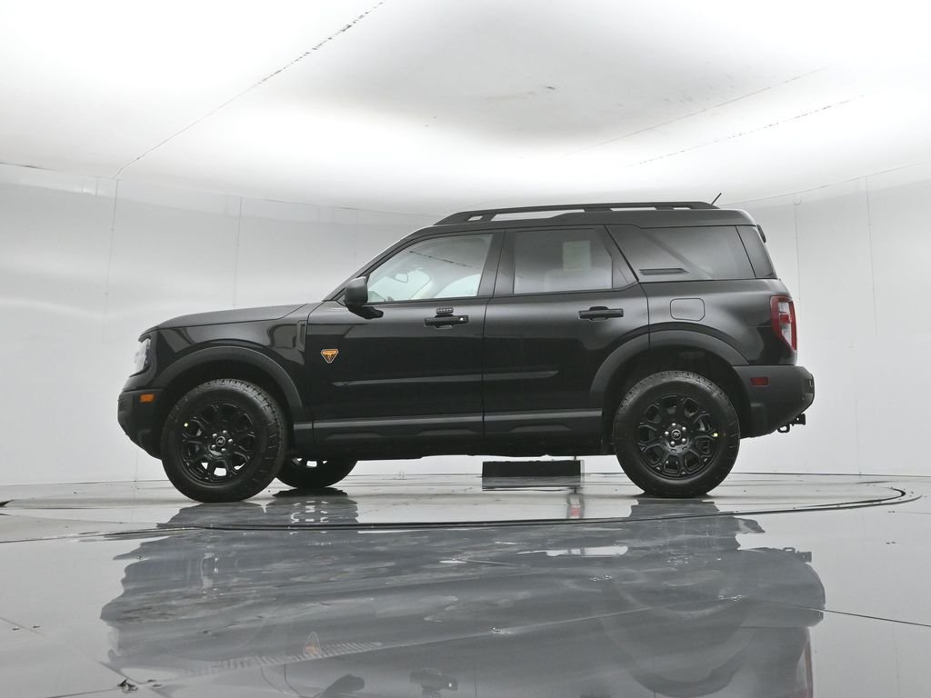 New 2026 Shadow Black Ford Badlands image 52
